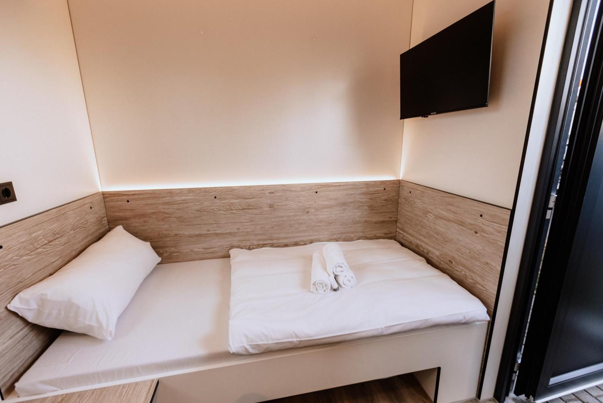 Roatel Homberg Efze A7 My-Roatel-Com Motel Knüllwald Exterior foto